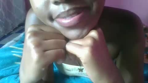 Snapshot of nathalia069 chatting on February 9, 2026, 6:12 pm nathalia069 online show from February 9, 2026, 6:12 pm