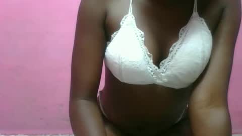 Snapshot of nathalia069 chatting on February 23, 2026, 6:22 am nathalia069 online show from February 23, 2026, 6:22 am