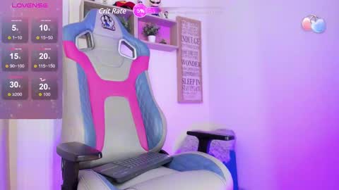 Snapshot of nathasha_gomez_ chatting on December 17, 2024, 2:44 pm Nathasha online show from December 17, 2024, 2:44 pm