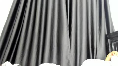 Snapshot of naughty_dreamss chatting on February 5, 2026, 9:30 pm naughty_dreamss online show from February 5, 2026, 9:30 pm