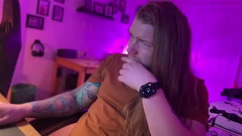 Snapshot of naughty_noisy_neighbors chatting on February 1, 2025, 9:51 pm Freyja and Baldur online show from February 1, 2025, 9:51 pm