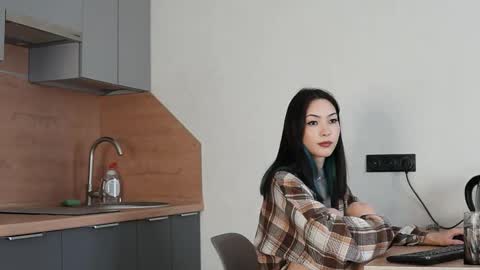 Snapshot of neferpitaa chatting on February 21, 2026, 5:08 am Kemi online show from February 21, 2026, 5:08 am