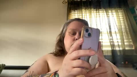 Snapshot of nellatlas chatting on February 5, 2026, 6:34 pm Nellie Atlas online show from February 5, 2026, 6:34 pm