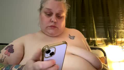 Snapshot of nellatlas chatting on February 26, 2026, 2:43 am Nellie Atlas online show from February 26, 2026, 2:43 am