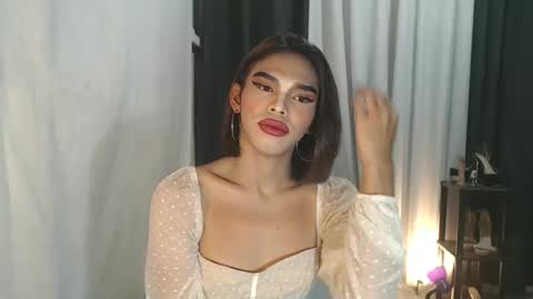 neomi online show from January 17, 2026, 5:49 pm