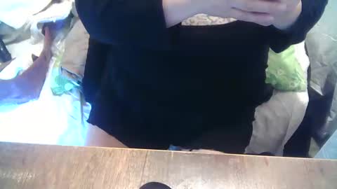 Snapshot of neslihan35 chatting on January 23, 2025, 6:35 pm neslihan online show from January 23, 2025, 6:35 pm