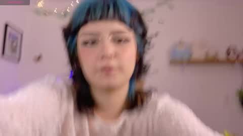 Snapshot of neurotic_witch chatting on January 8, 2026, 7:10 am Mar online show from January 8, 2026, 7:10 am