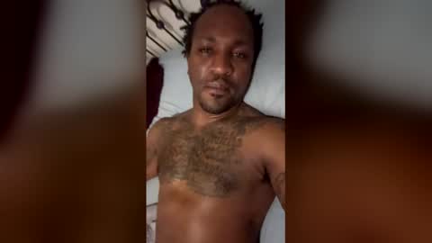 Snapshot of newsong2301 chatting on February 20, 2026, 6:37 am newsong2301 online show from February 20, 2026, 6:37 am