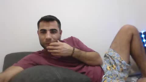 Snapshot of newworld0 chatting on December 11, 2024, 8:18 pm newworld0 online show from December 11, 2024, 8:18 pm