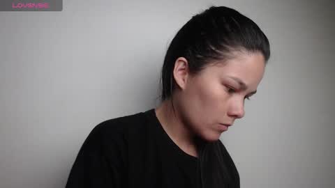 nezuko_sweet online show from December 27, 2024, 5:20 am