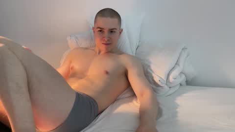 Adrian Von Ziegler online show from February 6, 2026, 1:58 pm