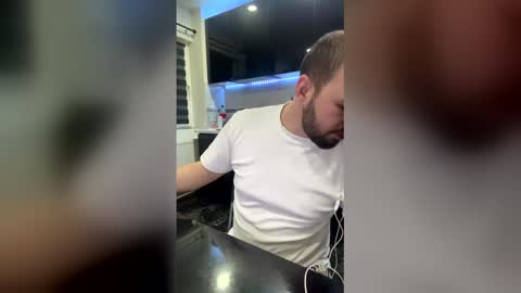 Julian online show from February 13, 2026, 12:17 am