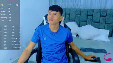 nicolastorres__ online show from October 21, 2025, 6:03 am