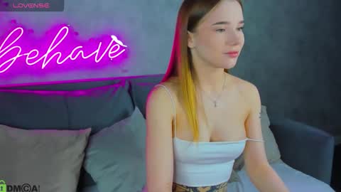 Snapshot of nicole_vasquezz chatting on February 26, 2026, 9:08 am Nicole My schedule for the week 2 GMT 9am-15pm Mo Tu Th Fr online show from February 26, 2026, 9:08 am