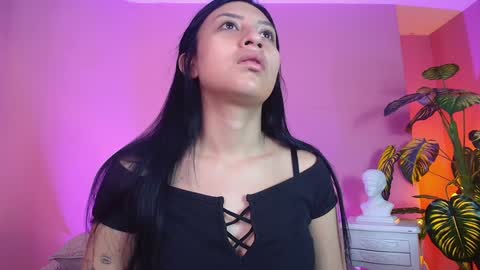 Snapshot of nicolette_ks chatting on January 10, 2025, 12:47 pm Nicol online show from January 10, 2025, 12:47 pm