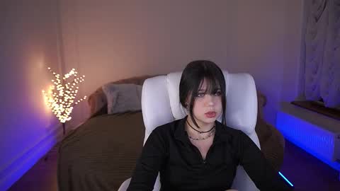 Aylin online show from February 12, 2026, 10:05 pm