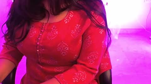 Snapshot of nightqueen107446 chatting on February 18, 2025, 11:55 am nightqueen107446 online show from February 18, 2025, 11:55 am