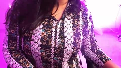 Snapshot of nightqueen107446 chatting on February 21, 2025, 9:45 am nightqueen107446 online show from February 21, 2025, 9:45 am