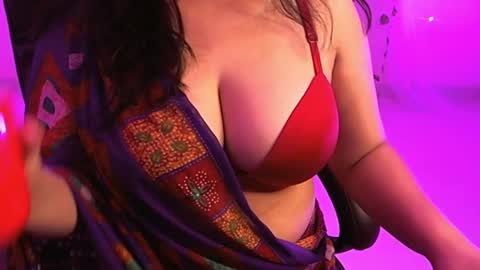 Snapshot of nightqueen107446 chatting on March 10, 2025, 5:00 am nightqueen107446 online show from March 10, 2025, 5:00 am