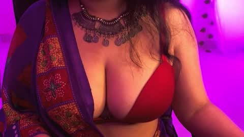 Snapshot of nightqueen107446 chatting on October 7, 2025, 2:09 am nightqueen107446 online show from October 7, 2025, 2:09 am