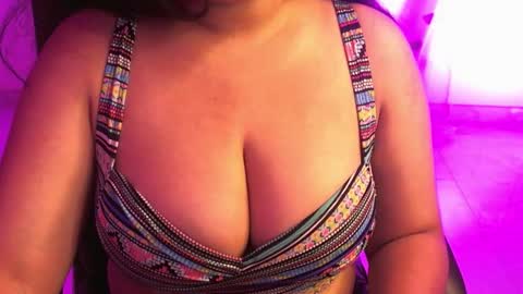 Snapshot of nightqueen107446 chatting on October 8, 2025, 2:20 am nightqueen107446 online show from October 8, 2025, 2:20 am