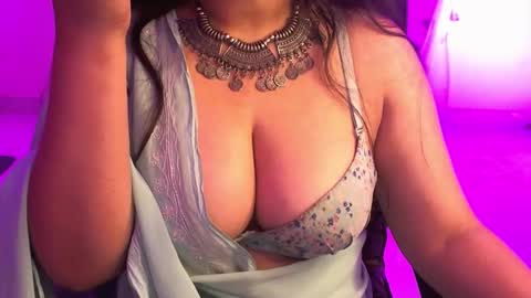 Snapshot of nightqueen107446 chatting on October 9, 2025, 2:09 am nightqueen107446 online show from October 9, 2025, 2:09 am