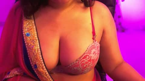 Snapshot of nightqueen107446 chatting on October 18, 2025, 2:36 am nightqueen107446 online show from October 18, 2025, 2:36 am