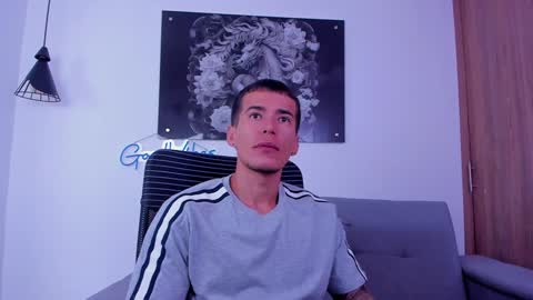 Niick online show from February 1, 2025, 2:16 am