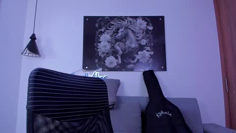 Niick online show from February 8, 2025, 12:06 am