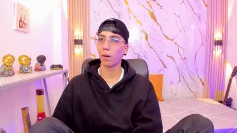    online show from February 3, 2026, 3:48 am