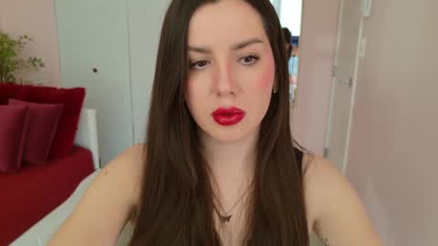 Snapshot of ninaoneil chatting on December 3, 2024, 9:56 pm NinaOneil online show from December 3, 2024, 9:56 pm