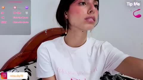 Snapshot of ninasky19 chatting on January 9, 2026, 10:44 pm ninasky19 online show from January 9, 2026, 10:44 pm