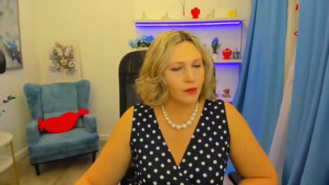 Snapshot of ninastarle chatting on February 20, 2026, 11:43 am ninastarle online show from February 20, 2026, 11:43 am