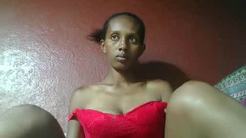 Snapshot of ninie246746 chatting on January 15, 2025, 4:15 am ninie246746 online show from January 15, 2025, 4:15 am