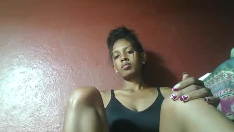 Snapshot of ninie246746 chatting on February 10, 2025, 2:05 pm ninie246746 online show from February 10, 2025, 2:05 pm