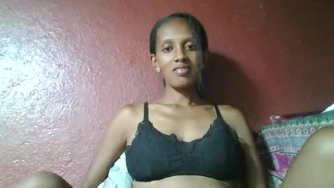 Snapshot of ninie246746 chatting on February 20, 2025, 2:24 pm ninie246746 online show from February 20, 2025, 2:24 pm