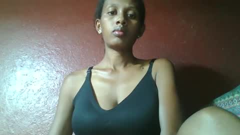 Snapshot of ninie246746 chatting on February 27, 2025, 3:26 pm ninie246746 online show from February 27, 2025, 3:26 pm