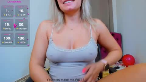 nina dee online show from January 16, 2025, 5:11 am