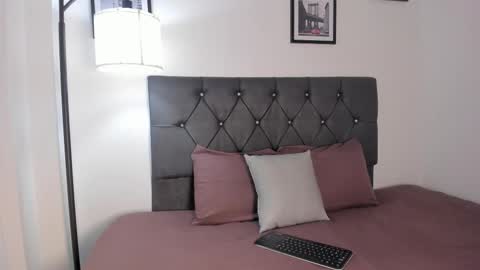 Snapshot of noah_johes chatting on February 5, 2026, 3:11 am noah_johes online show from February 5, 2026, 3:11 am