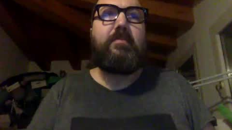 Snapshot of nutelloso79 chatting on February 3, 2025, 7:40 am Nutelloso online show from February 3, 2025, 7:40 am