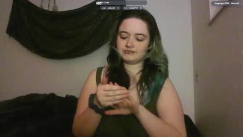 Snapshot of nyxiespleasure chatting on February 24, 2026, 8:12 am Nyxie 3 online show from February 24, 2026, 8:12 am