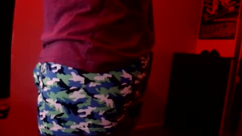 Snapshot of officialmoneyxxx chatting on March 2, 2026, 3:08 pm Money online show from March 2, 2026, 3:08 pm