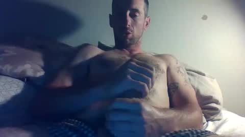 oghombre online show from October 19, 2025, 4:24 am