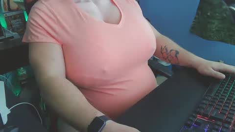 Snapshot of olorlando321 chatting on November 19, 2025, 2:50 pm Dani Pregna online show from November 19, 2025, 2:50 pm