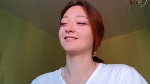 Snapshot of orange___melani chatting on October 1, 2025, 10:21 am Melani online show from October 1, 2025, 10:21 am