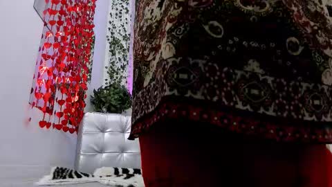 Snapshot of orfeya_one chatting on February 26, 2026, 4:39 pm Orfeya online show from February 26, 2026, 4:39 pm