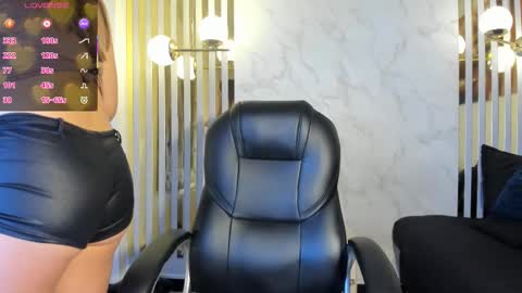 oriana_gh online show from February 8, 2026, 3:21 am