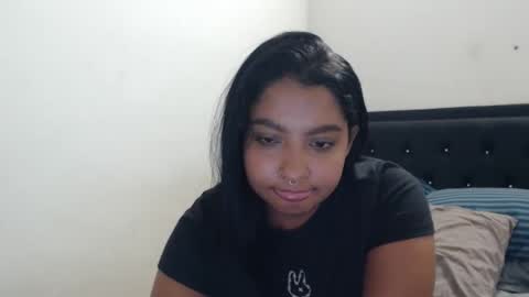 Snapshot of oriana_ston chatting on October 21, 2025, 2:01 am oriana_ston online show from October 21, 2025, 2:01 am