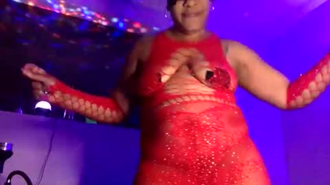 ososweet112 online show from February 15, 2026, 4:53 am