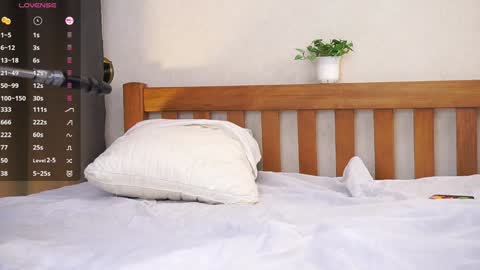 Kimlovense is activeThere are legends that in this room all your wishes can come true  Private is Open online show from November 21, 2025, 5:33 pm